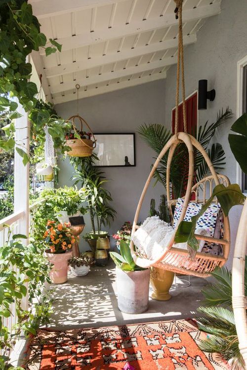 The Best Decorated Small Outdoor Balconies on Pinterest 2
